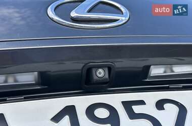 Седан Lexus IS 2007 в 