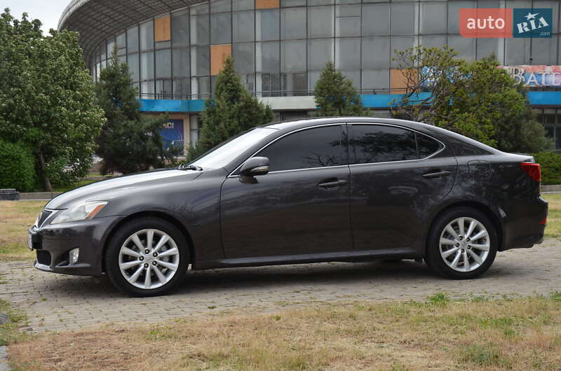 Седан Lexus IS 2010 в Харькове