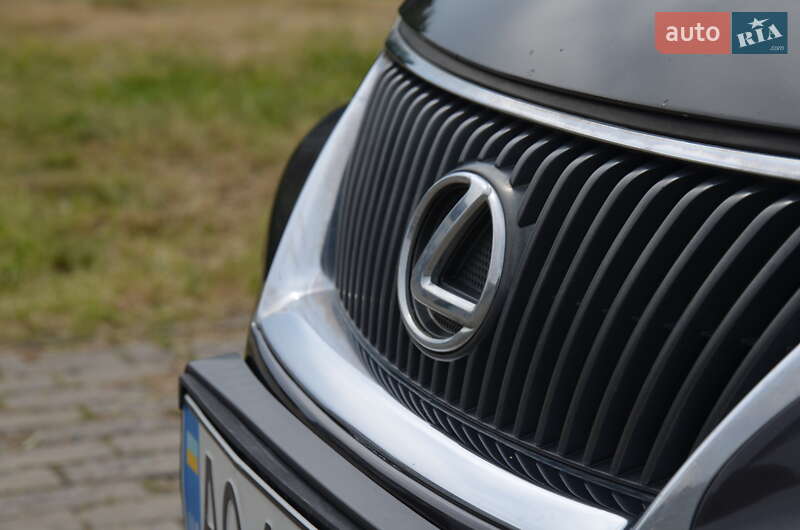 Седан Lexus IS 2010 в Харькове