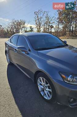 Седан Lexus IS 2012 в 