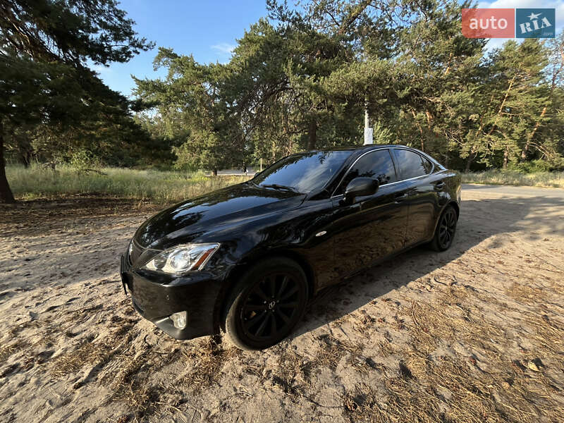 Lexus IS 2008