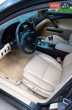 Седан Lexus IS 2007 в 