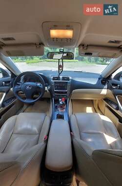 Седан Lexus IS 2007 в 