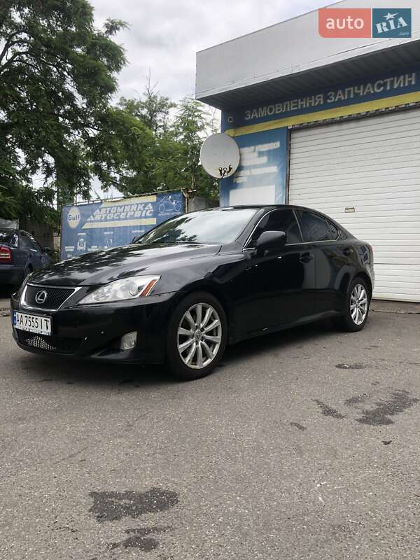 Lexus IS 2008