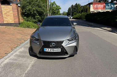Седан Lexus IS 2016 в Києві