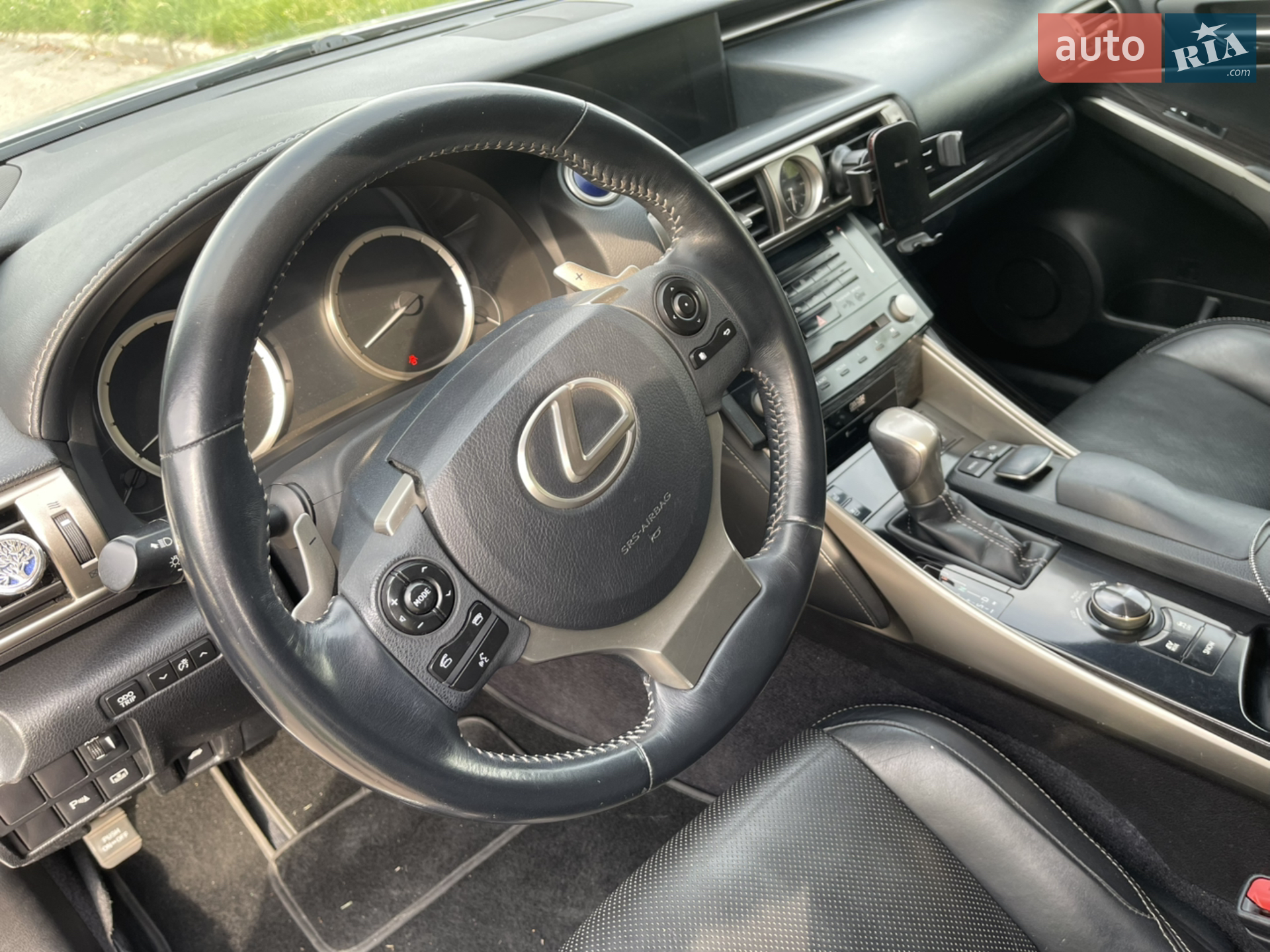 2014 Lexus IS - мініатюра 17