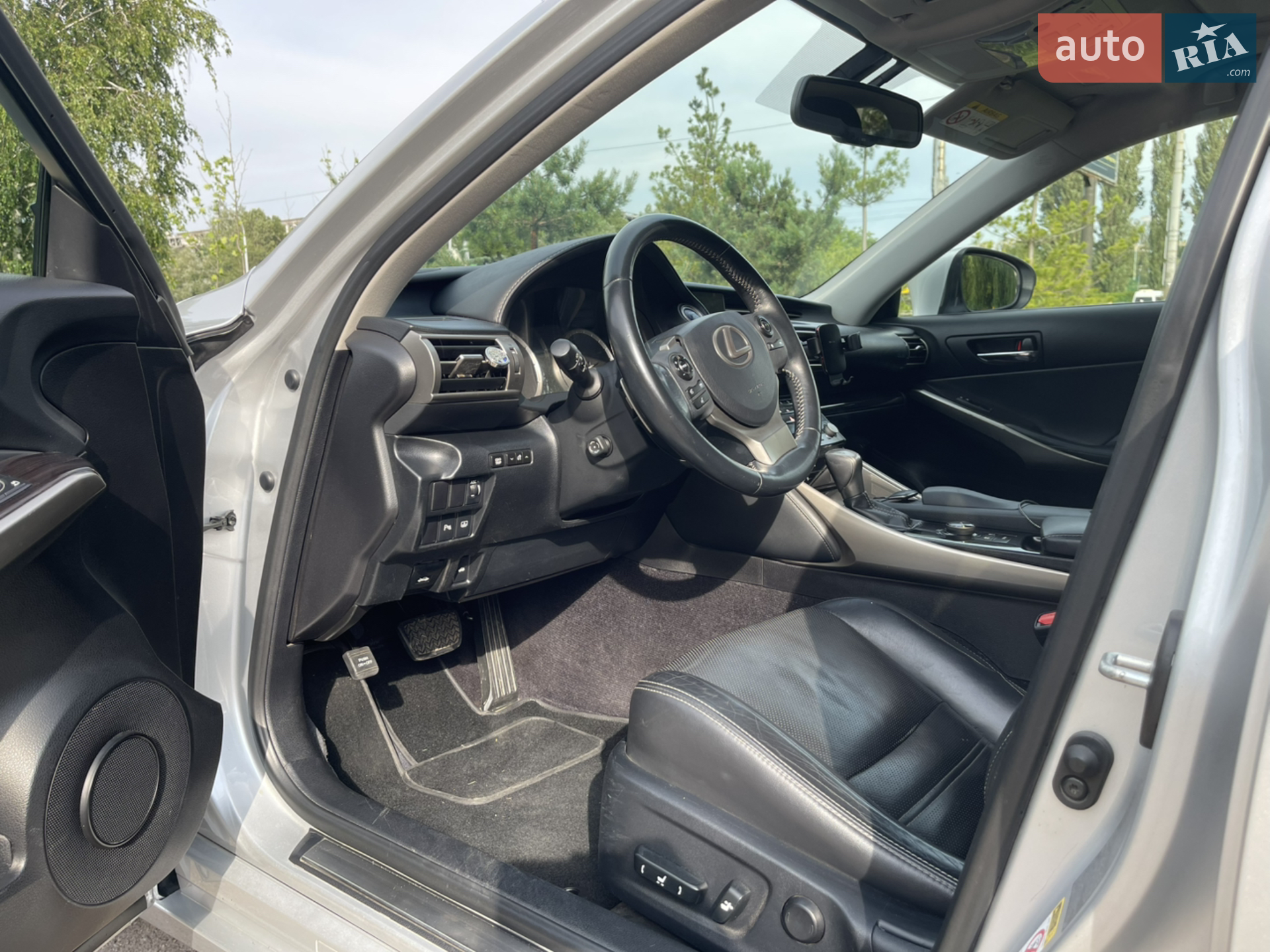 2014 Lexus IS - мініатюра 16