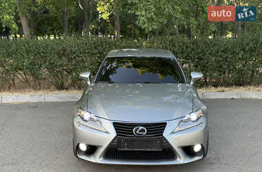 Седан Lexus IS 2013 в 