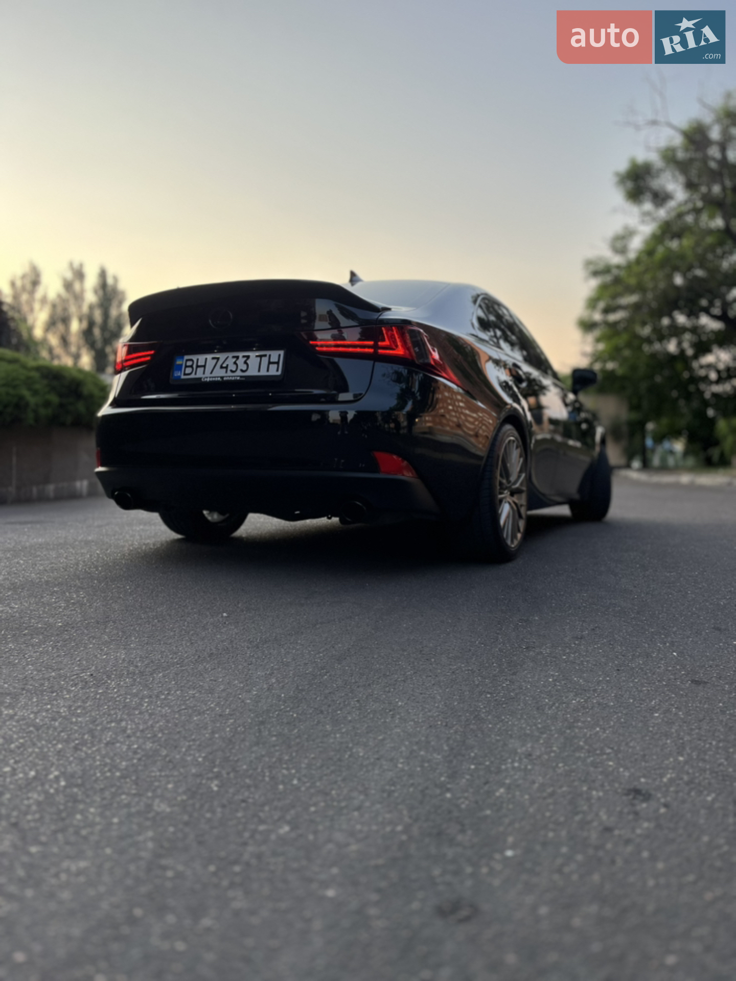 2013 Lexus IS - мініатюра 8