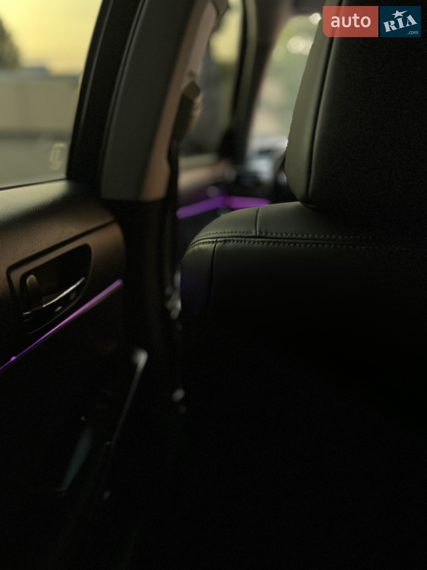 2013 Lexus IS - мініатюра 20