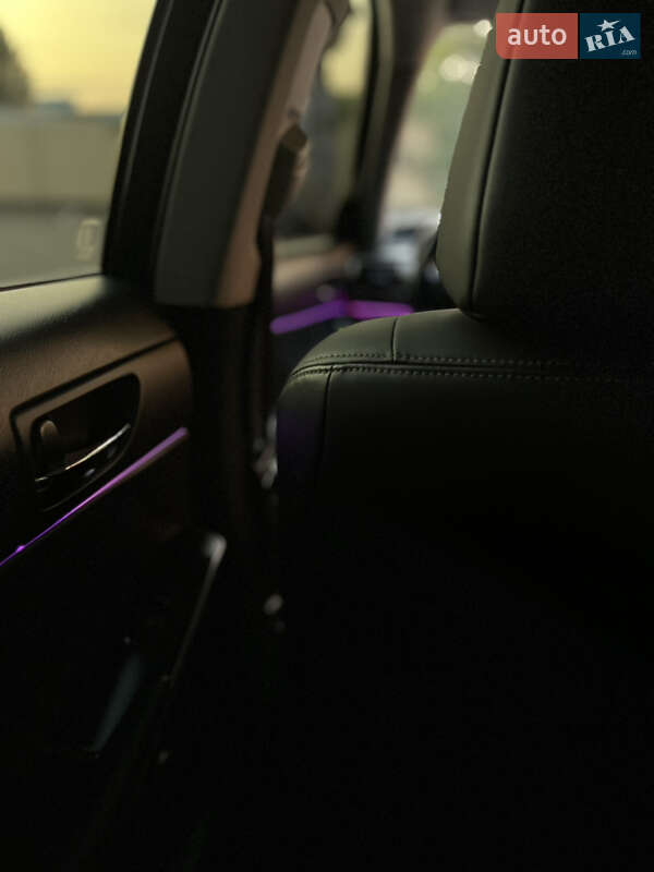 Седан Lexus IS 2013 в Одессе