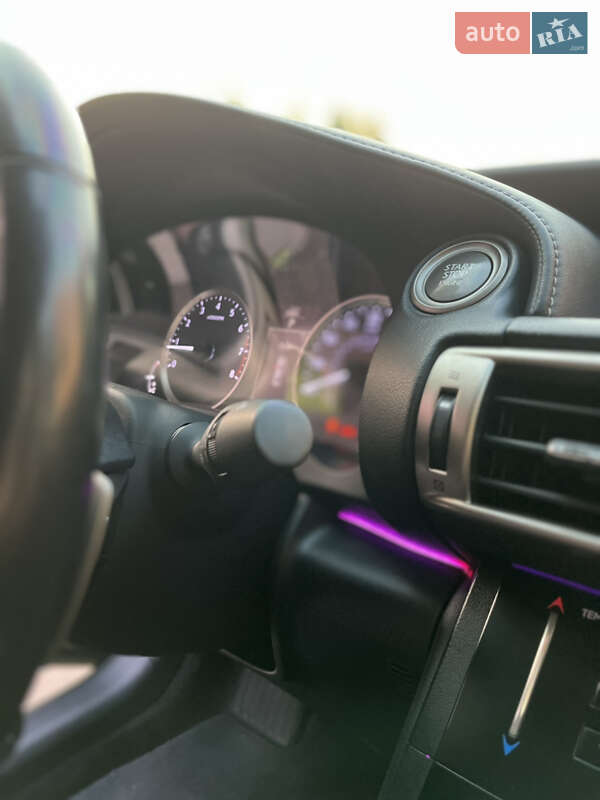 Седан Lexus IS 2013 в Одессе