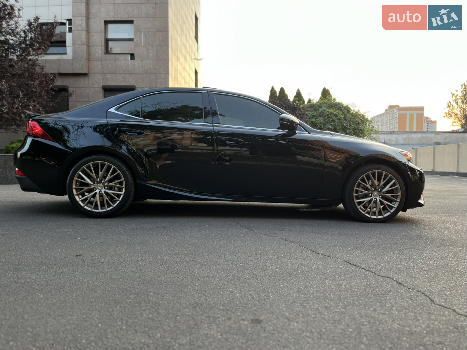 2013 Lexus IS - мініатюра 39