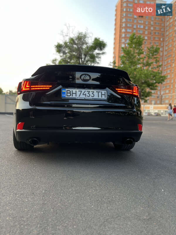 Седан Lexus IS 2013 в Одессе