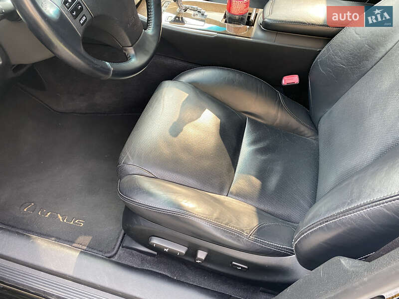Седан Lexus IS 2008 в Киеве