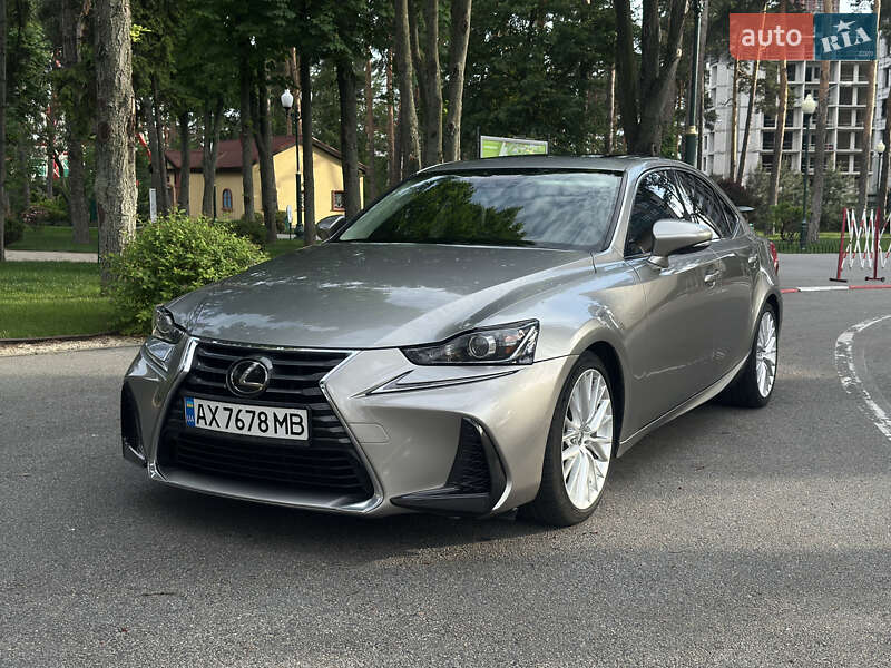 Седан Lexus IS 2017 в Харькове