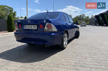 Седан Lexus IS 1999 в 