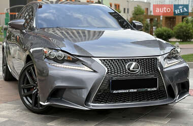 Седан Lexus IS 2013 в Києві