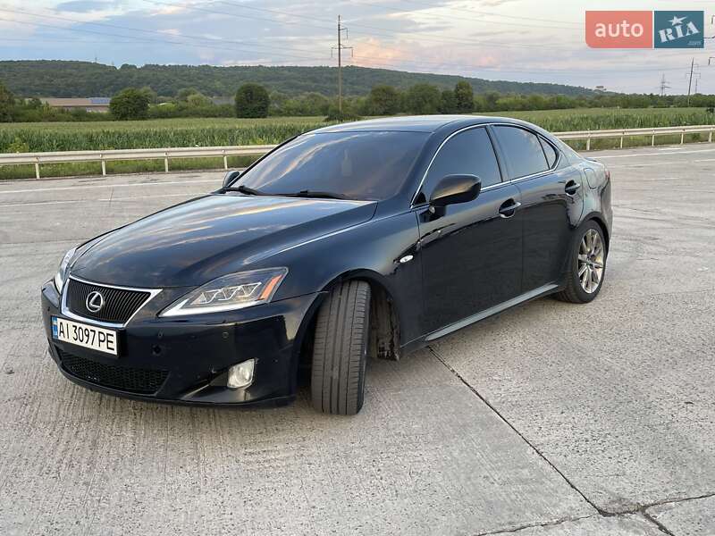 Седан Lexus IS 2006 в Ивано-Франковске