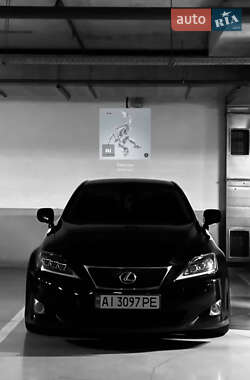 Седан Lexus IS 2006 в 