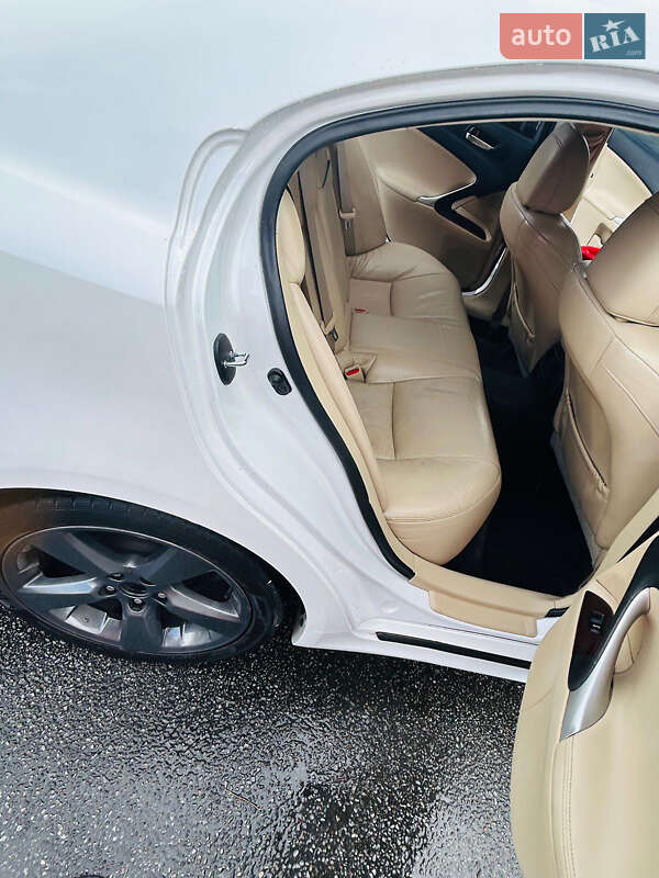 Седан Lexus IS 2008 в Києві