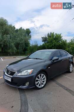 Седан Lexus IS 2007 в Киеве