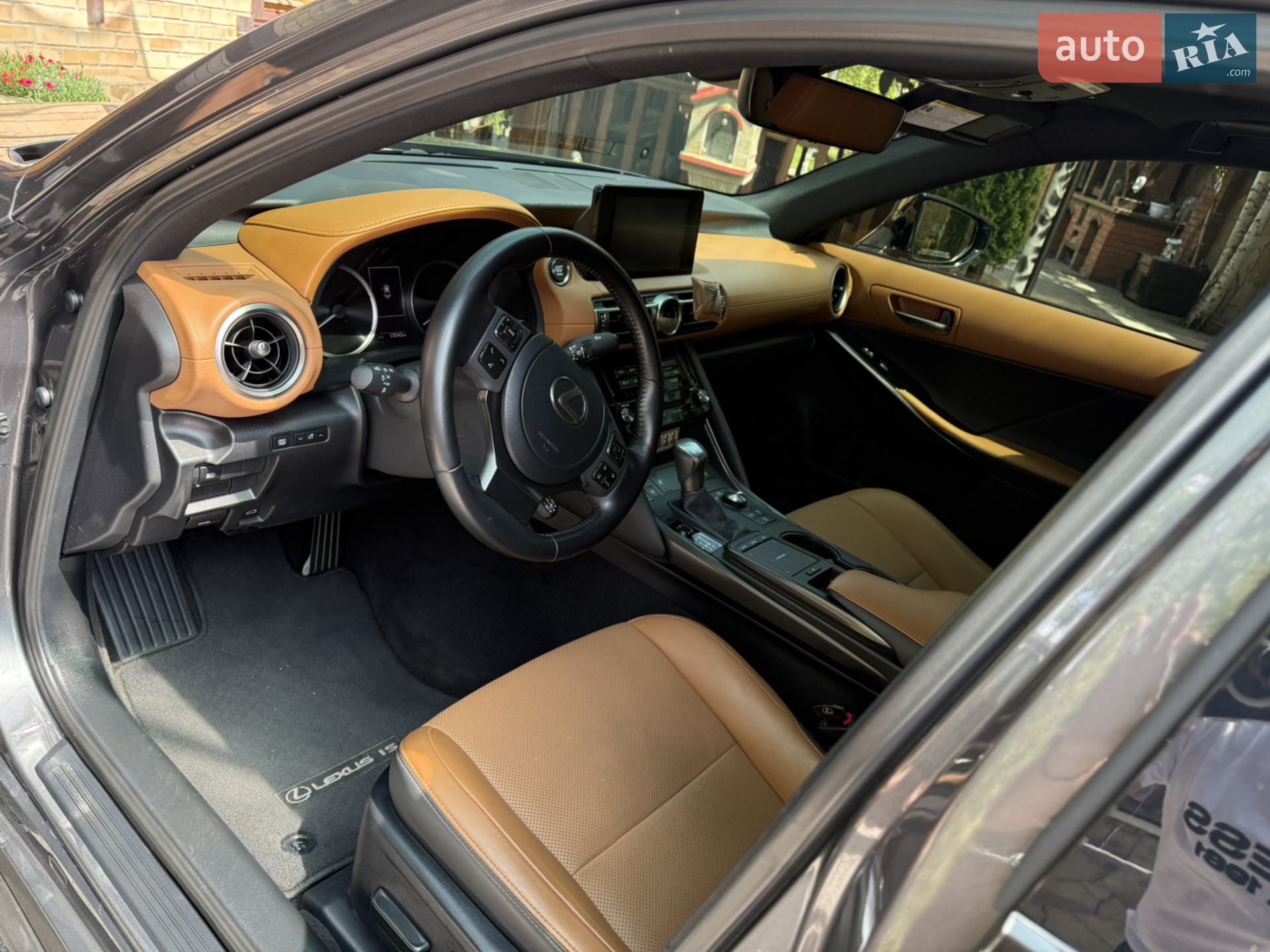 2021 Lexus IS - мініатюра 11