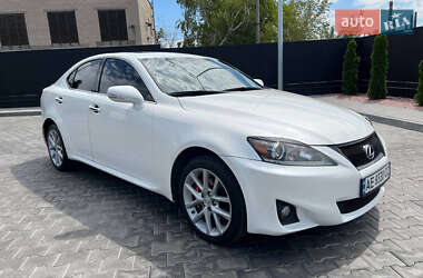 Седан Lexus IS 2013 в 