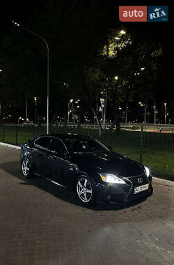 Седан Lexus IS 2005 в 