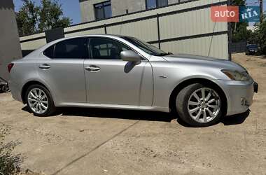 Седан Lexus IS 2005 в 