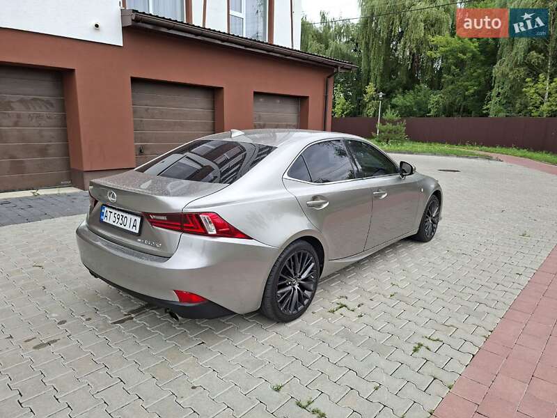 Седан Lexus IS 2013 в Івано-Франківську фото 6 Седан Lexus IS 2013 в Івано-Франківську