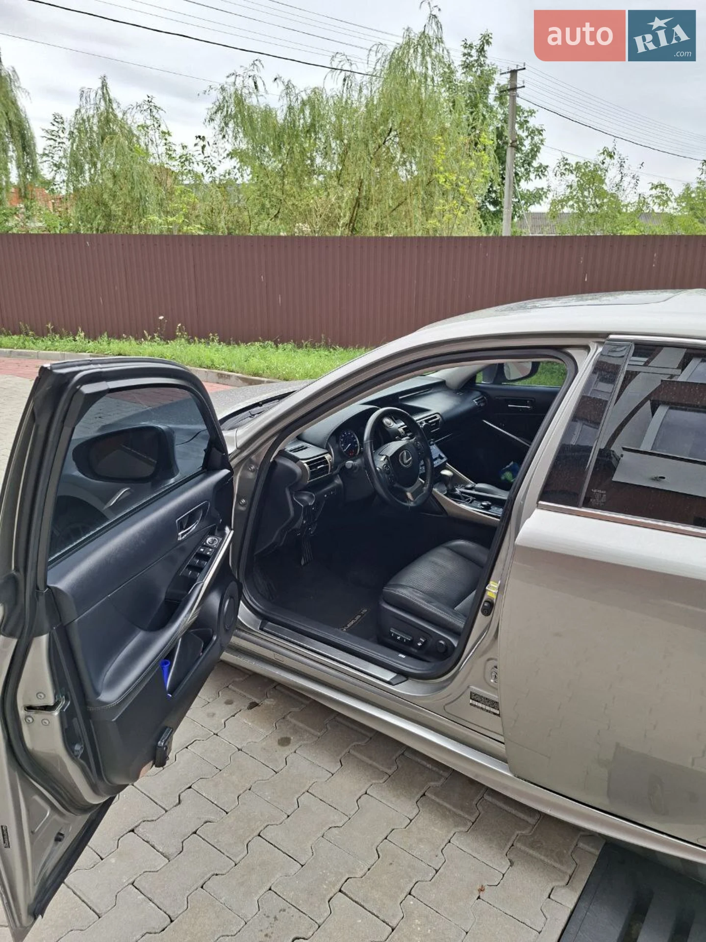 2013 Lexus IS - мініатюра 8