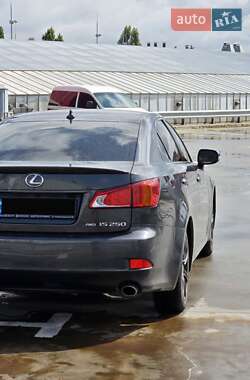 Седан Lexus IS 2010 в Києві