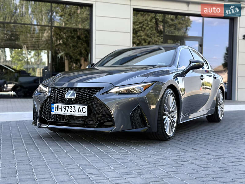 Седан Lexus IS 2023 в Одессе