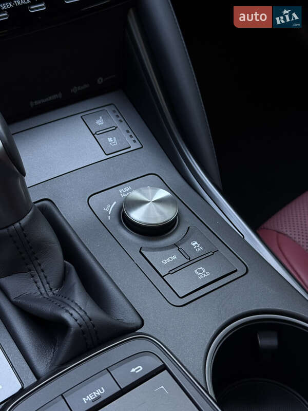 Седан Lexus IS 2023 в Одессе