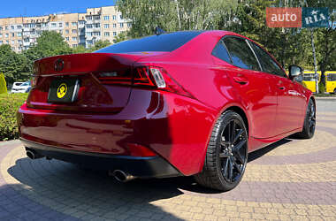 Седан Lexus IS 2014 в 