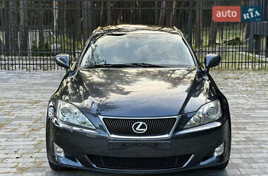 Седан Lexus IS 2007 в 