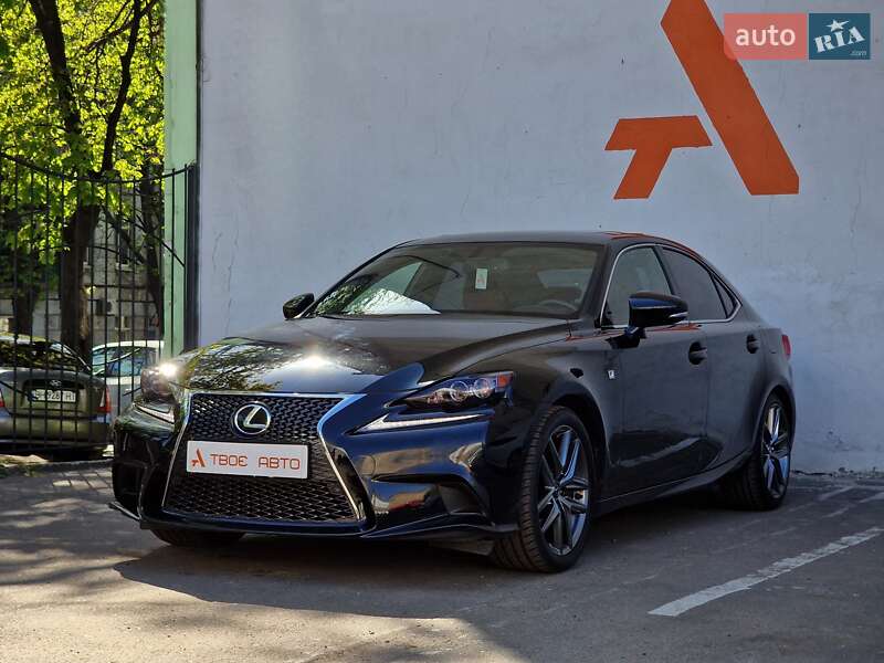 Седан Lexus IS 2016 в Одессе