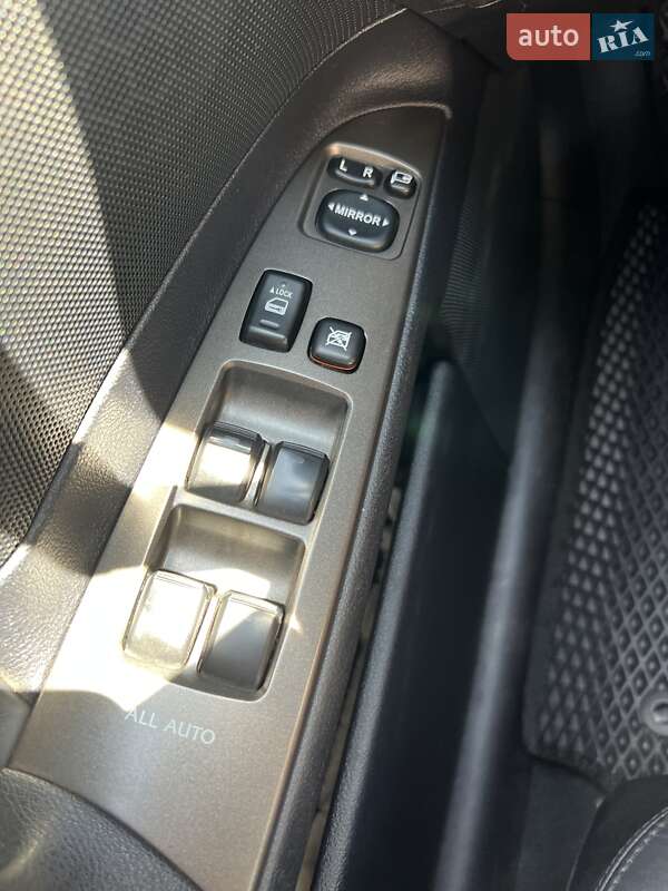 Седан Lexus IS 2008 в Кропивницькому фото 13 Седан Lexus IS 2008 в Кропивницькому