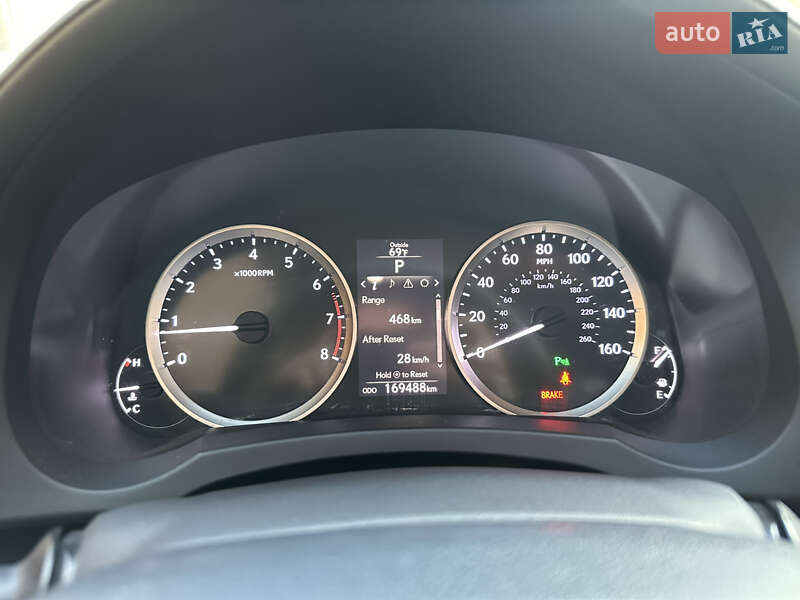 Седан Lexus IS 2014 в Киеве
