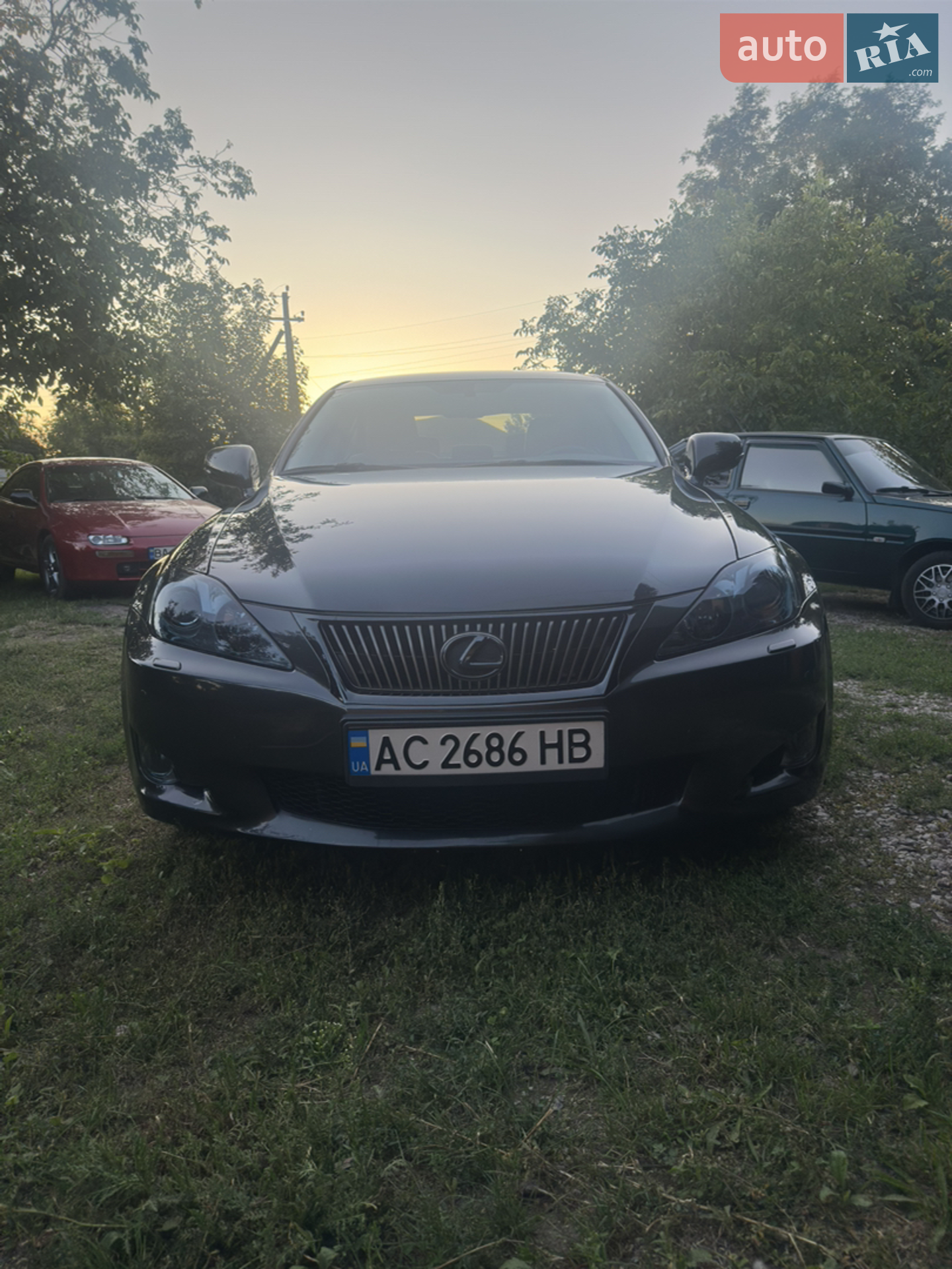 2010 Lexus IS - мініатюра 2