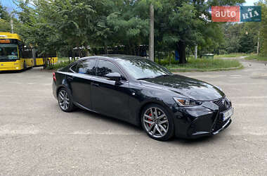 Седан Lexus IS 2018 в Києві