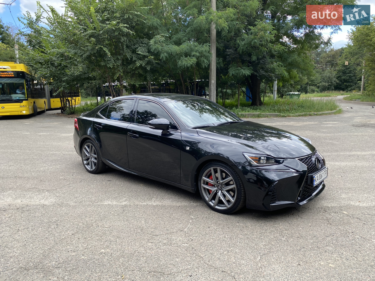 2019 Lexus IS - мініатюра 33