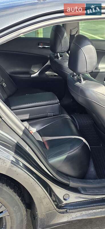 Седан Lexus IS 2010 в Киеве