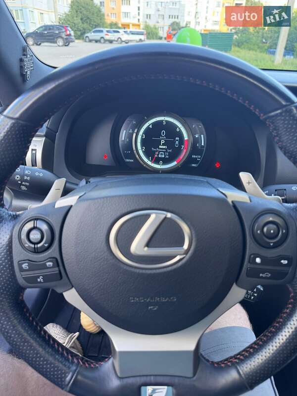 Седан Lexus IS 2016 в Харькове