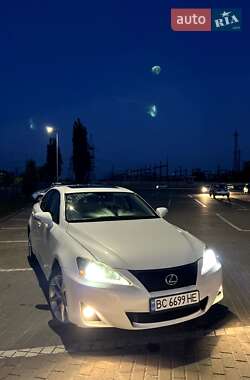 Седан Lexus IS 2010 в Львові