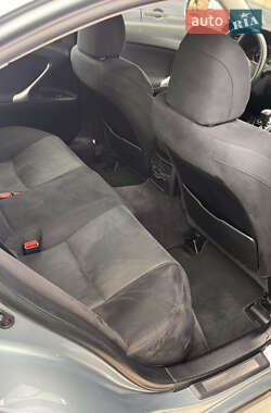 Седан Lexus IS 2006 в 