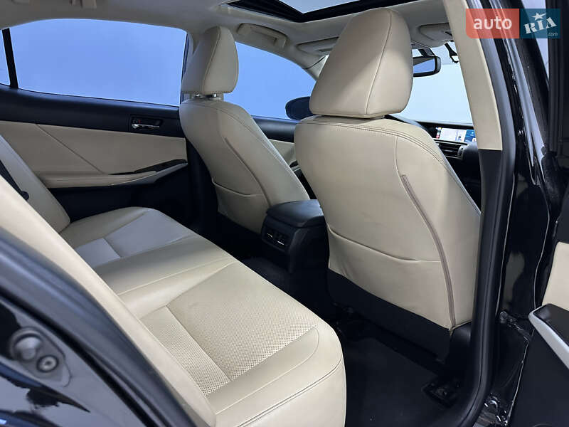 Седан Lexus IS 2014 в Одесі фото 15 Седан Lexus IS 2014 в Одесі