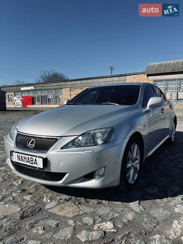 Lexus IS 2007