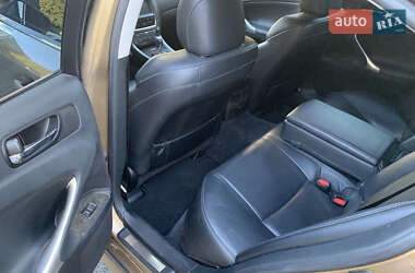 Седан Lexus IS 2009 в 